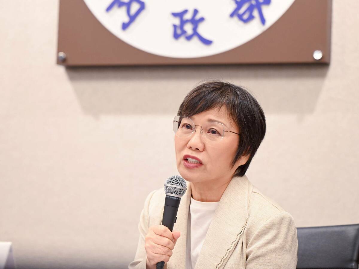 內政部長劉世芳今（10）天親自主持部務會報後記者會。 圖：內政部提供