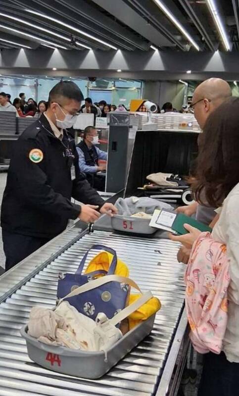 內政部提醒役男出國前要注意事項 圖：內政部／提供