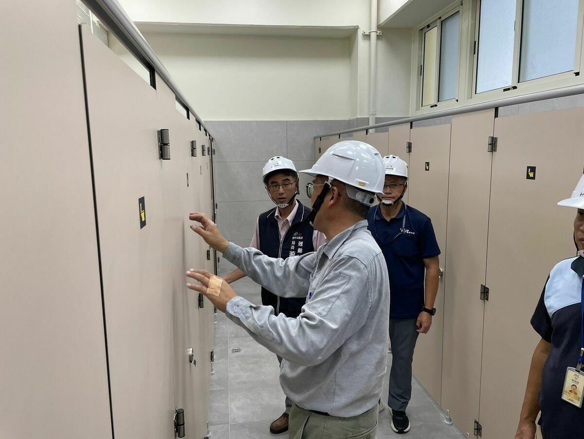 洲際棒球場廁間升級完工，打造更友善多元的觀賽環境。 圖：台中市政府／提供