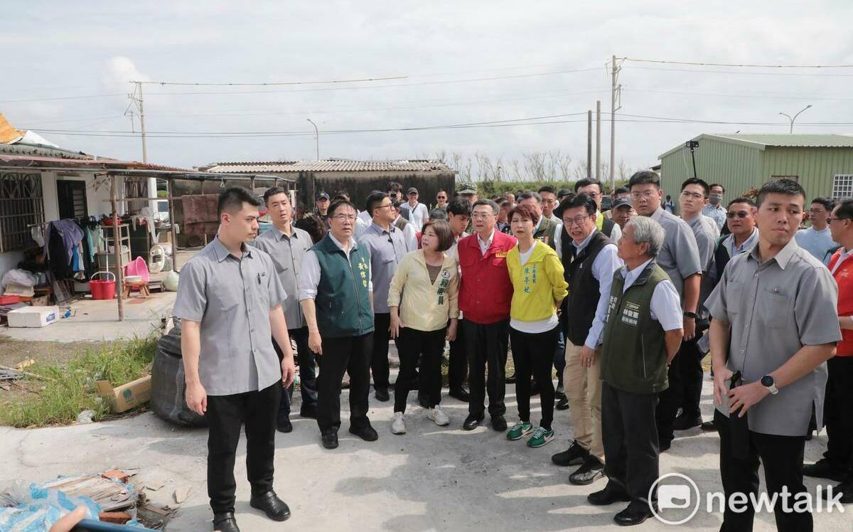 卓揆慰訪將軍區災民 黃偉哲爭取修繕補助盼早日協助重建家園