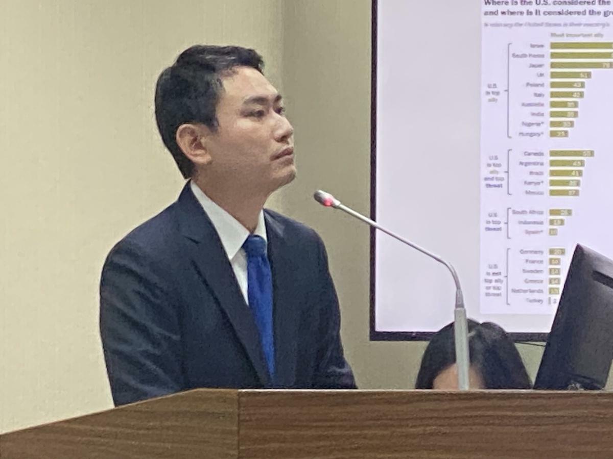 民進黨立委陳冠廷 圖：林朝億/攝