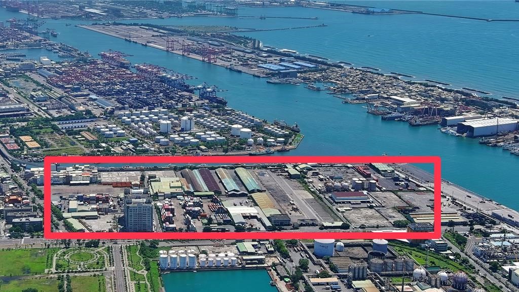 高雄亞洲新灣區前鎮擴建路以南及新生路以西工廠地區，企盼恢復原土地使用分區，加速對AI、綠能及半導體產業的合作投資與開發。 圖：孫家銘翻攝