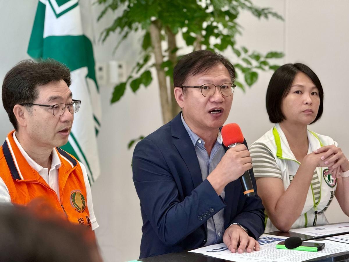 王立任批評，國民黨突然強行推出「2028無煤」的口號式法案，卻完全未交代替代電力從何而來，也未說明該如何維持民生用電與工業發展，只是用簡單標語來治國，根本是不負責任。 圖：民進黨團/提供