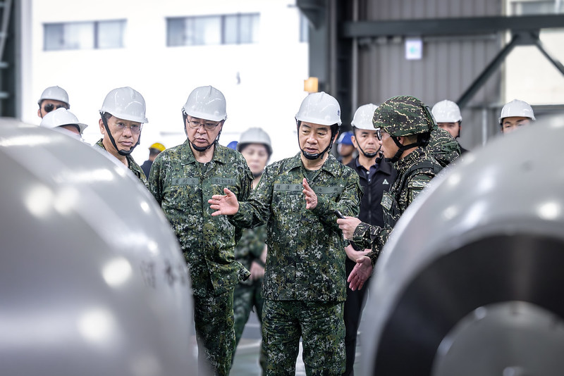 軍方人士說，陪同三軍統帥出席的幕僚團隊成員皆會著軍服。 圖：總統府提供