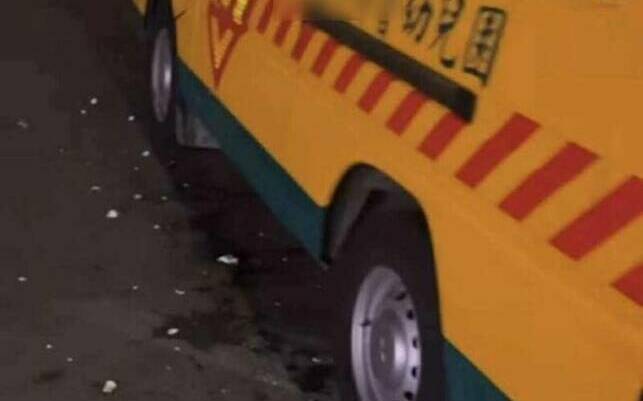 狂搧幼童耳光引眾怒！竹南幼兒娃娃車遭蛋洗畫面曝光