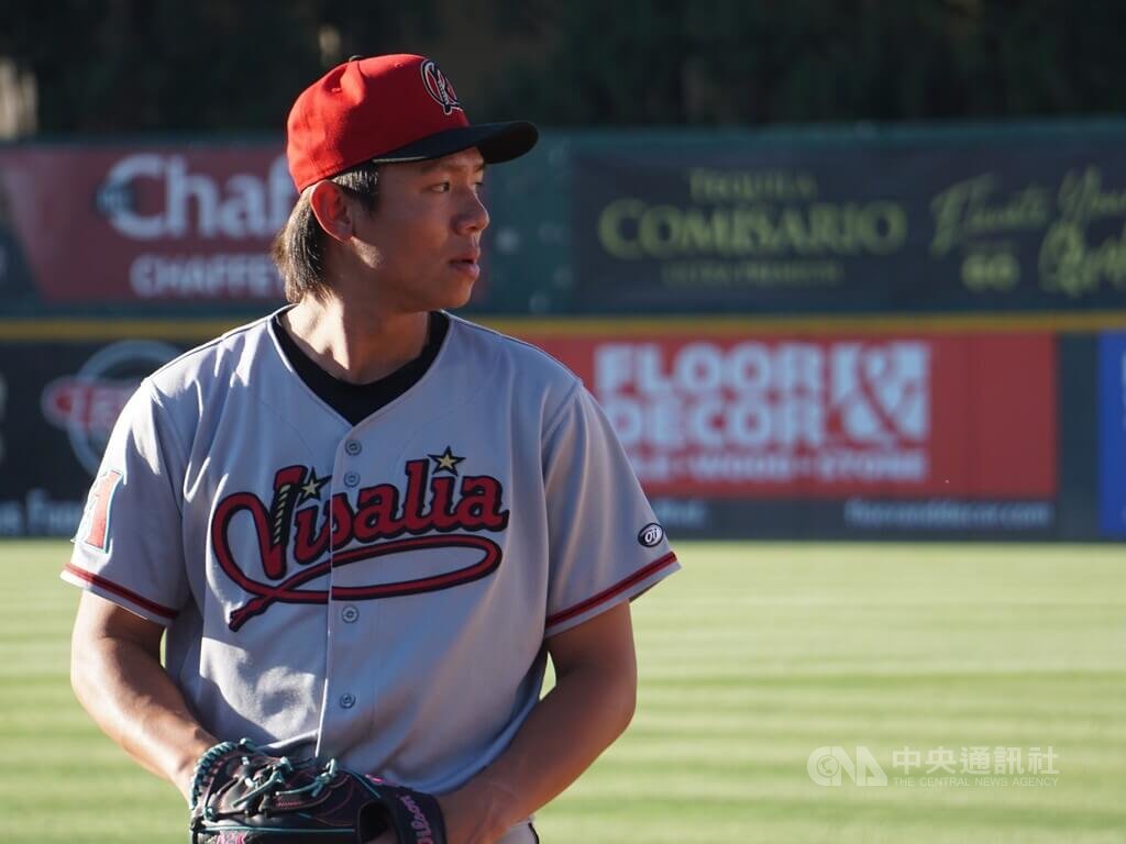 19歲台灣新生代棒球投手黃仲翔（圖）今年展開旅美生涯，26日從新人聯盟升上一個層級來到1A擔任先發投手。中央社記者林宏翰洛杉磯攝　 114年7月27日