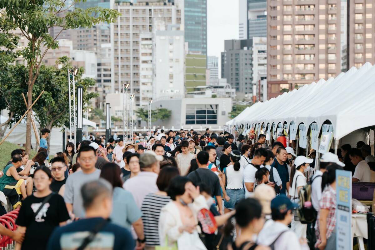 兩天台日大港水果祭活動共吸引超過11萬人進場。 圖：高雄市行國處/提供