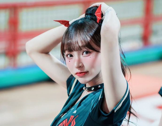 林襄憑藉甜美臉蛋和魔鬼身材，成為許多粉絲心目中的啦啦隊女神。 圖：翻攝自林襄IG