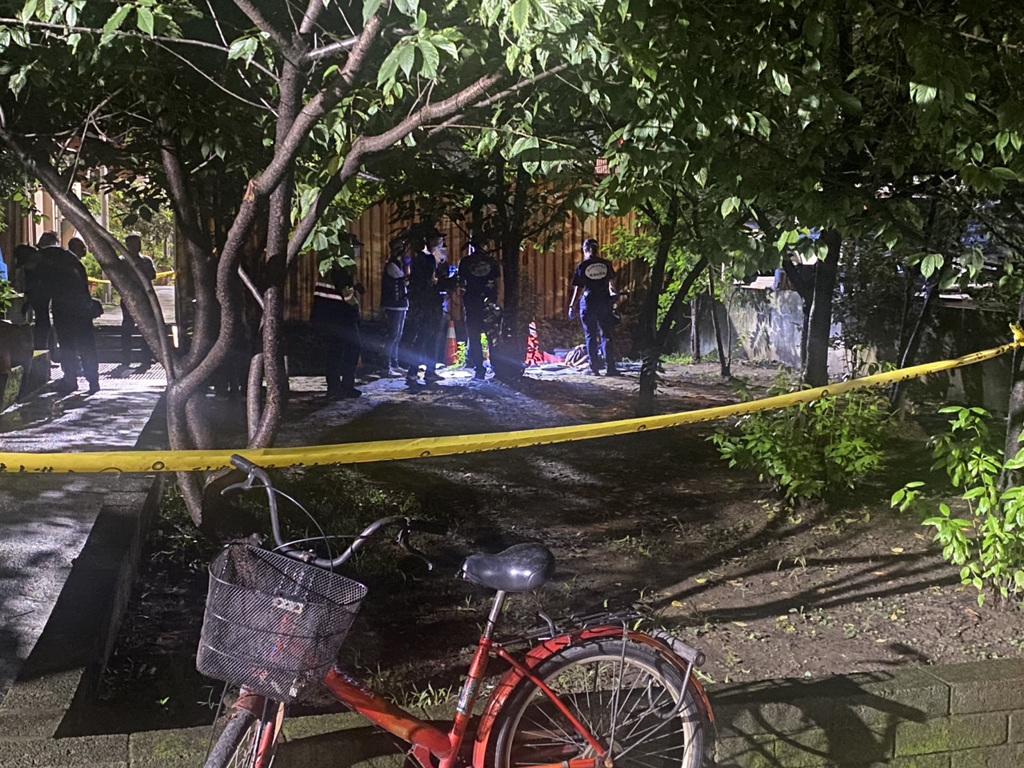 針對案發現場，警方已拉起封鎖線進行採證。 圖：民眾提供