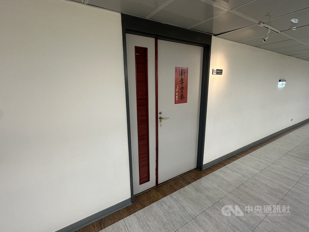 國民黨台北市議會副議長葉林傳在議會的辦公室31日遭檢調搜索，引發外界關注。中央社記者劉建邦攝  114年7月31日