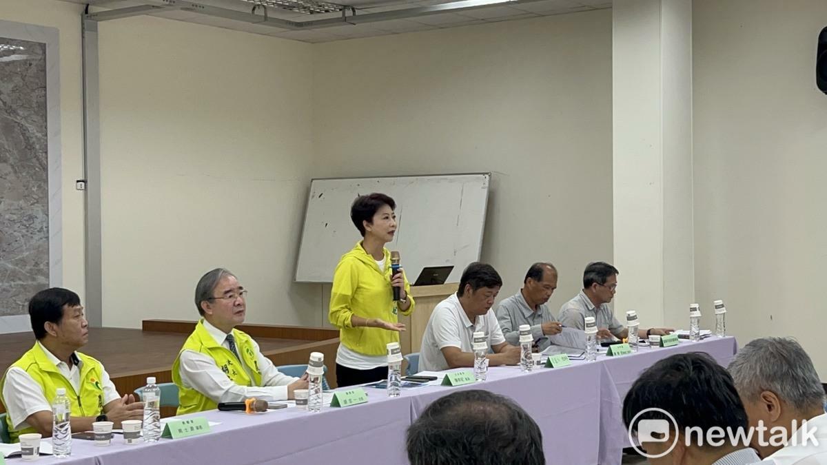 丹娜絲颱風和後續水災重創台南，造成農漁業損失慘重。立委陳亭妃今日舉辦「丹娜絲颱風災損復建座談會」，傾聽各界需求與聲音。 圖：陳亭妃服務處提供