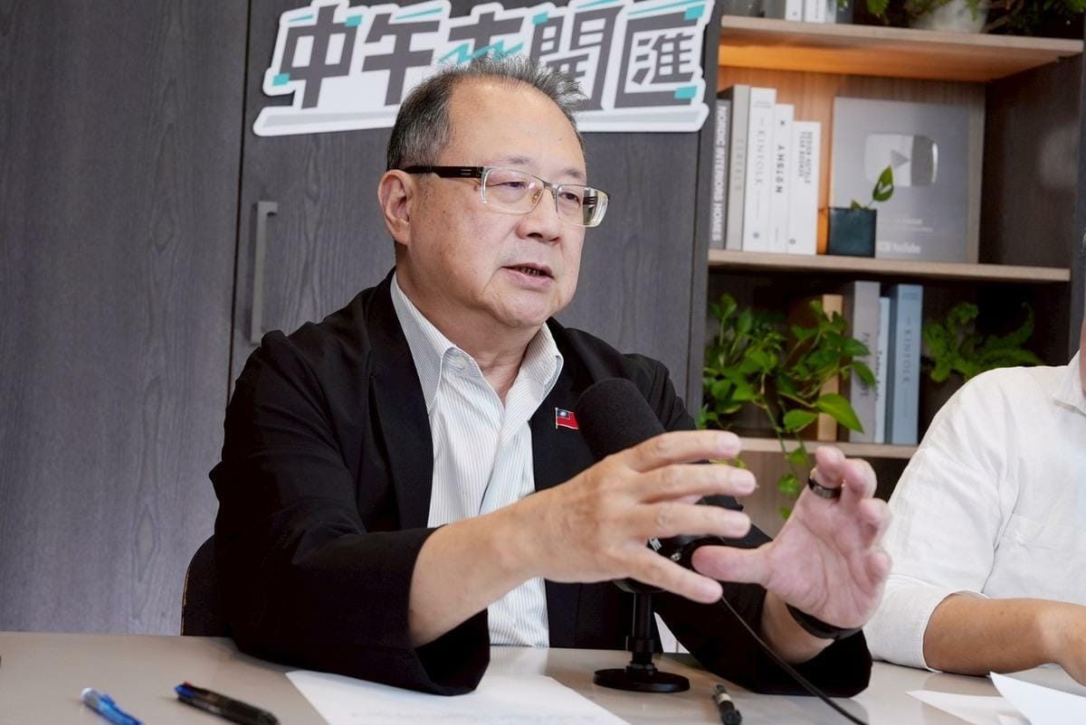 淡江大學國際事務與戰略研究所副教授黃介正今（4）日接受《CNEWS匯流新聞網》政論節目《中午來開匯》主持人黃光芹專訪。 圖：《CNEWS匯流新聞網》提供