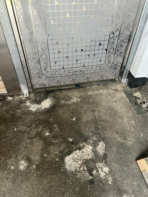罷免國民黨立法委員馬文君團體4日表示，埔里鎮志工據點疑遭潑灑酸性液體，已蒐證報警。（罷免馬文君團體提供）中央社記者蕭博陽南投縣傳真  114年8月4日