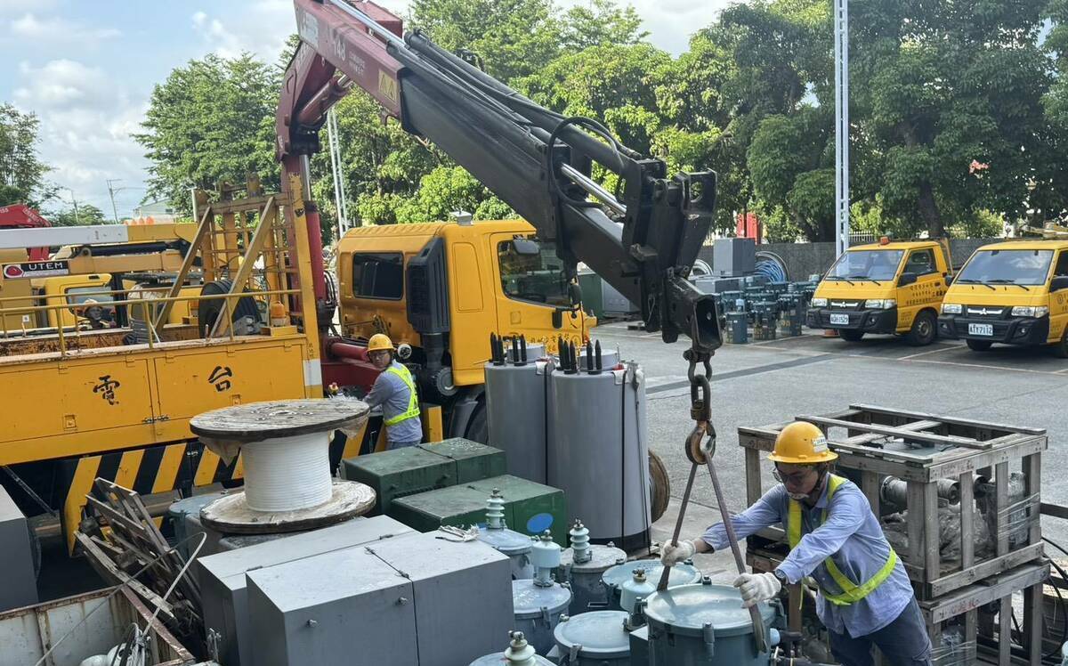 楊柳颱風來勢洶洶 台電逾4千名搶修人力待命
