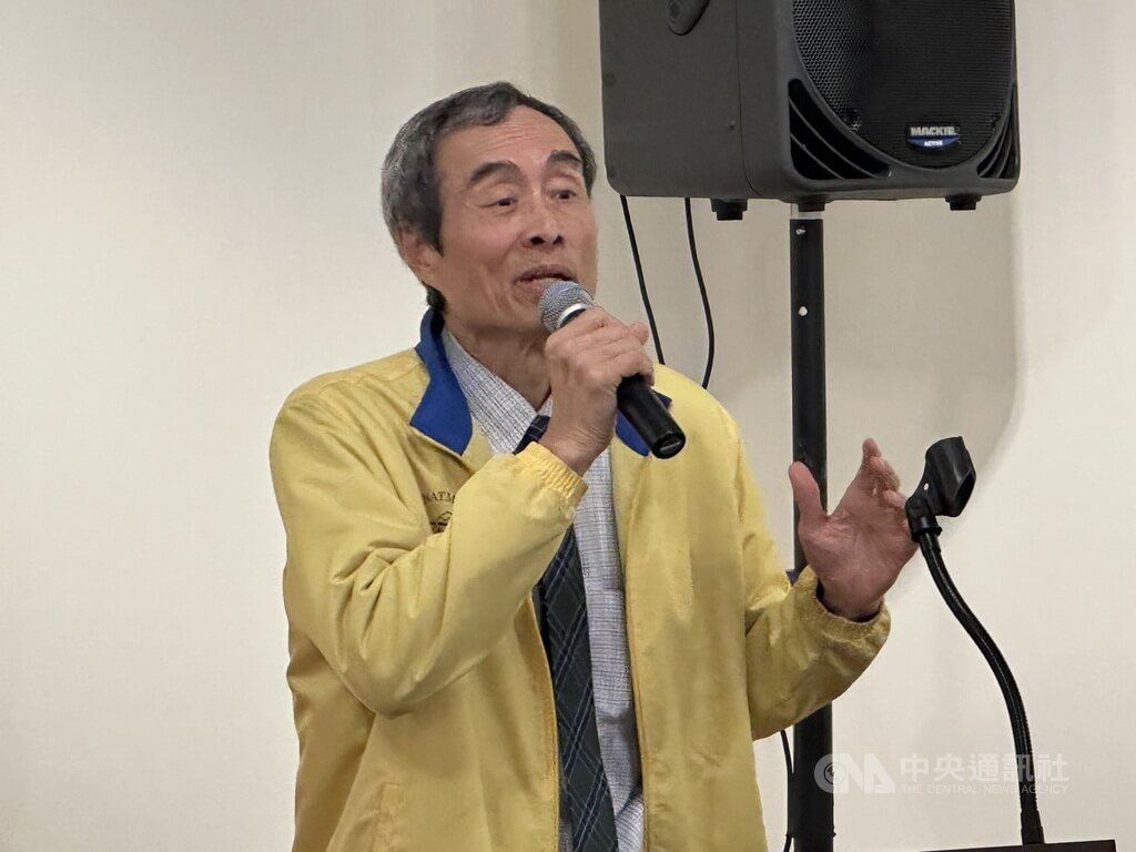 北美洲台灣人醫師協會烏克蘭義診團團長蔡榮聰說明在基輔期間工作。中央社記者廖漢原紐約攝　114年8月13日 圖：中央社提供