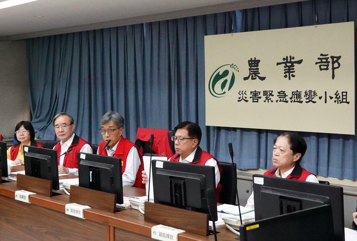 陳駿季部長指示所屬強化蔬菜調度，以確保國內穩定供應。 圖：農業部／提供