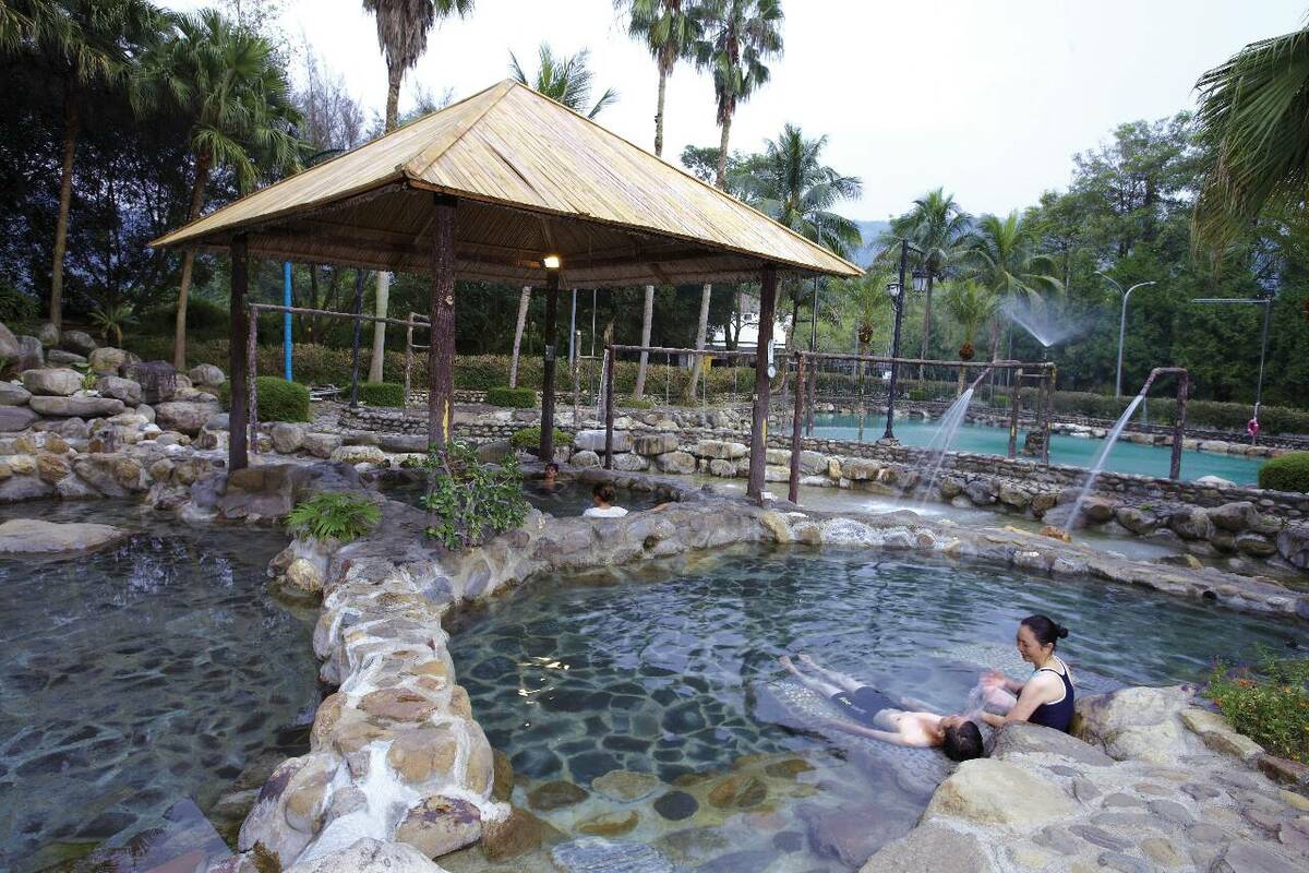 交通部觀光署舉辦的「台灣好湯」溫泉活動，將串聯全台19大溫泉區，推廣一年四季都適合的溫泉旅行，並搭配美食、住宿及運動等多元觀光資源，打造「溫泉環島遊」的國旅風潮。 圖：台灣好湯官網