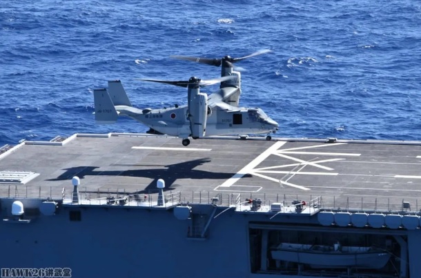 準備降落在日本自衛隊船艦上的旋翼「魚鷹」機。 圖：翻攝自 騰訊網 hawk26 講武堂