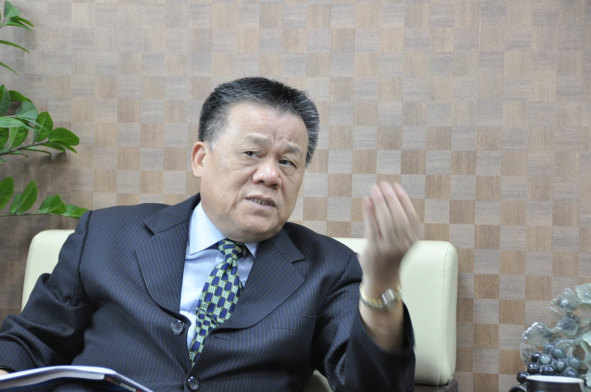 為避免群聚感染之風險，世新大學「超前布署」，校長吳永乾特別針對學生家長們發出公開信，建議家長不要陪考。 圖:陳香蘭／攝（資料照片）