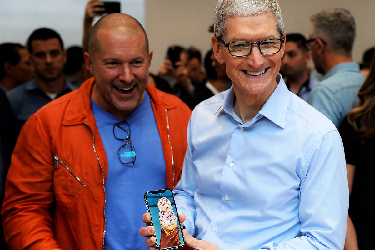 創投公司的分析師指出，iPhone X在美國Apple Stores的鋪貨率持續爬升，預估將可達到97％的鋪貨率。 圖：達志影像/路透社