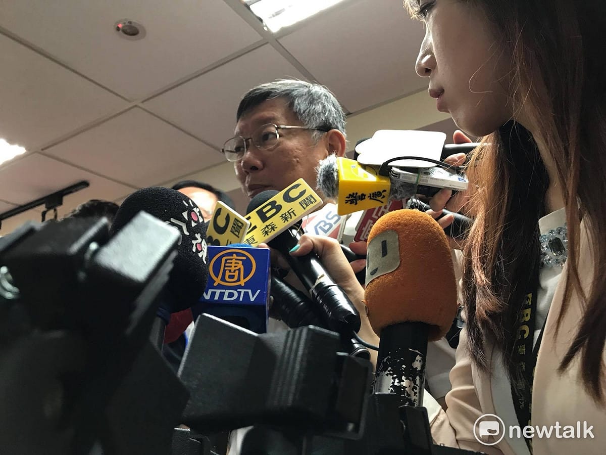 台北市長柯文哲上午出席行動市政會議。 圖：周煊惠 / 攝