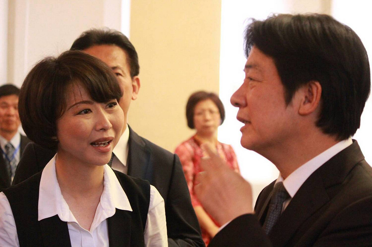 呼應行政院長賴清德以「三實」解決產業界「五缺」問題，陳亭妃提出招商委員會的政見。 圖：立委陳亭妃/提供
