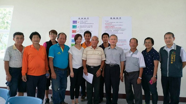洪慈庸關心后里居民的健康。 洪慈庸辦公室/提供