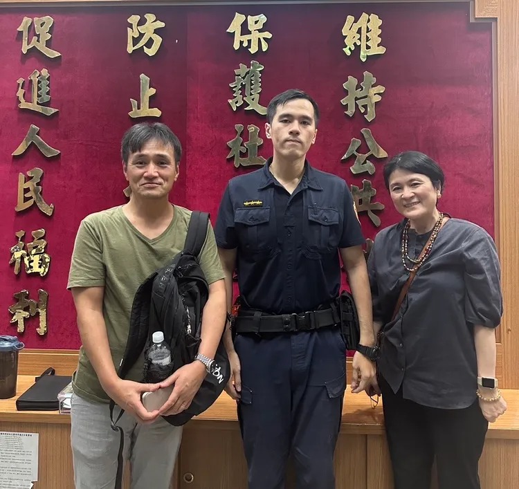 日本遊客同日再度遺落皮夾，警方同樣幫助尋回。 圖：警方提供