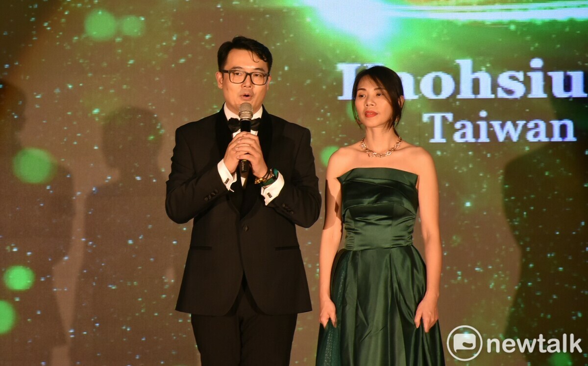 許哲睿(左)與蔡宛蓁(右)夫妻檔精心籌劃今年高雄舞蹈節暨國標舞世界盃台灣站賽事。 圖：孫家銘攝