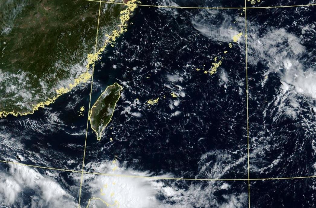高空冷心低壓今日將通過台灣，各地午後雷陣雨發生機率提高。 圖：中央氣象署官網