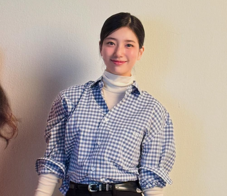 秀智近期遭爆料與化妝品品牌APR代表金炳勳祕密結婚，引發外界熱議。 圖：翻攝自秀智IG
