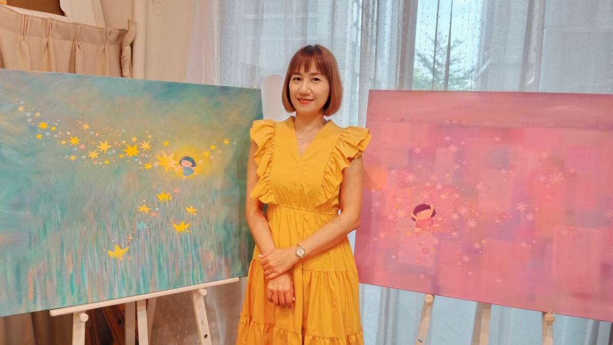 顏薏芬希望將筆下「小磨菇」的樂觀、幸福、充滿正面能量的生命力傳播給每一個人。 圖：孫家銘攝