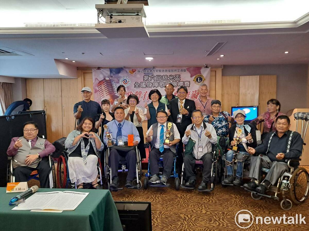 第六屆慈光盃全國身障歌唱錦標賽獲獎名單如下：冠軍／林志明；亞軍／侯碧芬；季軍／吳光榮；殿軍／王瑞宏；優勝／謝成輝、葉長禕、簡秀鳳、梁雅伶。 圖：黃博郎／攝
