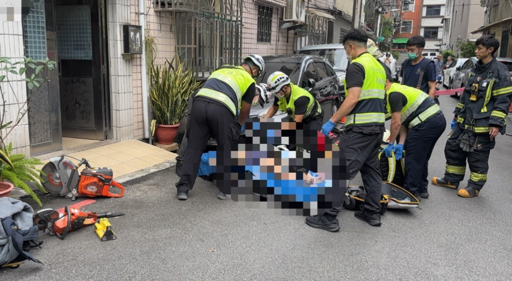 新北板橋區一名女工在家庭式食品工廠製作水餃肉餡時，右手臂不慎遭攪拌機捲入不治。 圖：民眾提供