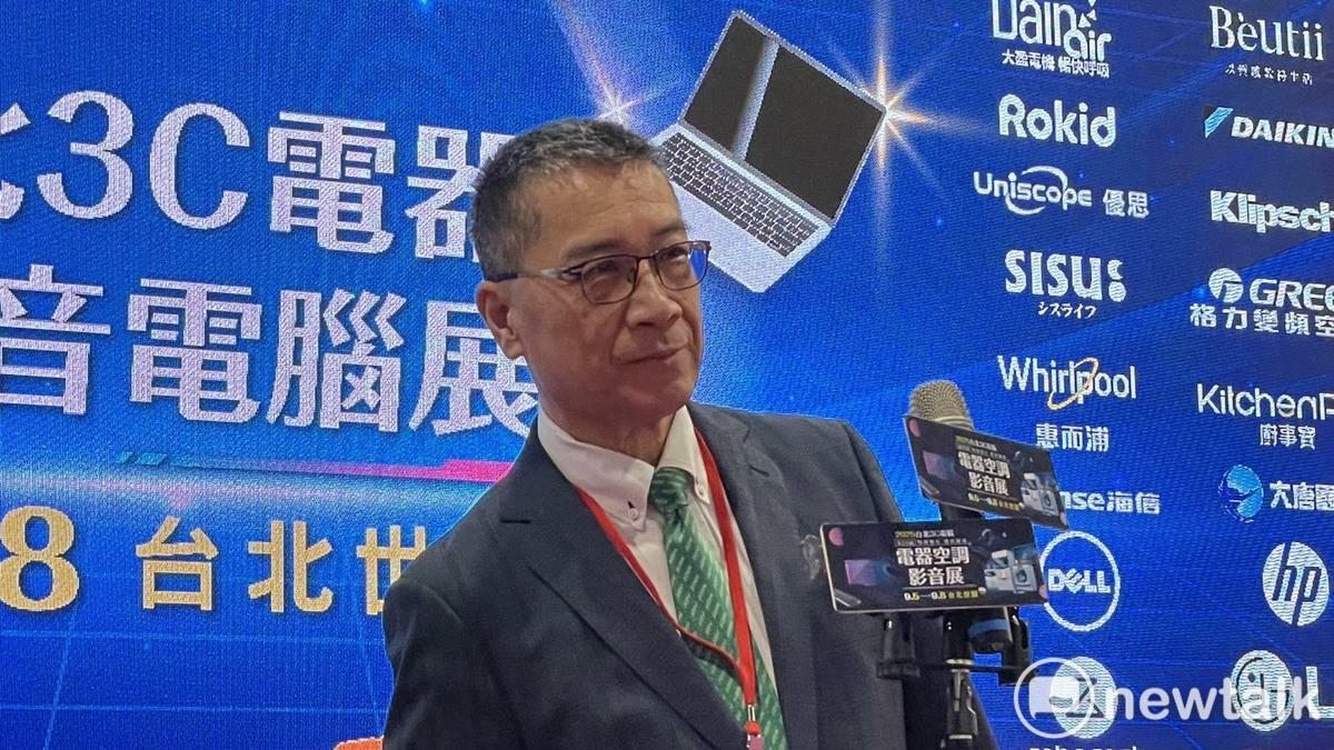 徐國勇說，《政黨法》規定政黨的目的就是為了選舉。 圖：高逸帆／攝