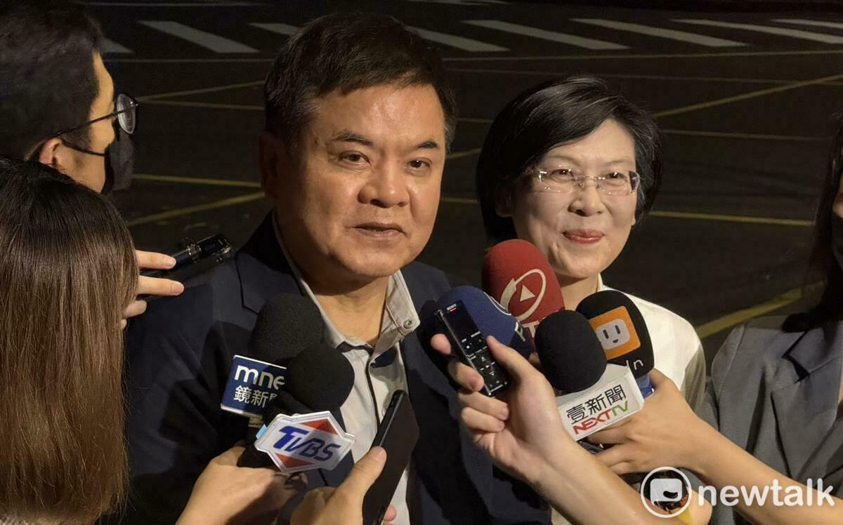 宴請綠委賴清德提「3隻黑天鵝」 一舉動讓林岱樺笑開懷