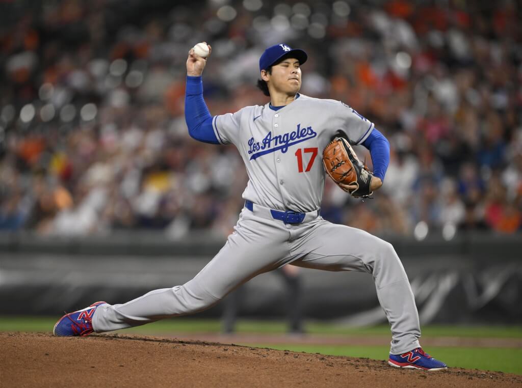MLB洛杉磯道奇日籍球星大谷翔平5日臨危受命代替先發迎戰巴爾的摩金鶯，主投3.2局未失分，送出5次三振。（共同社）