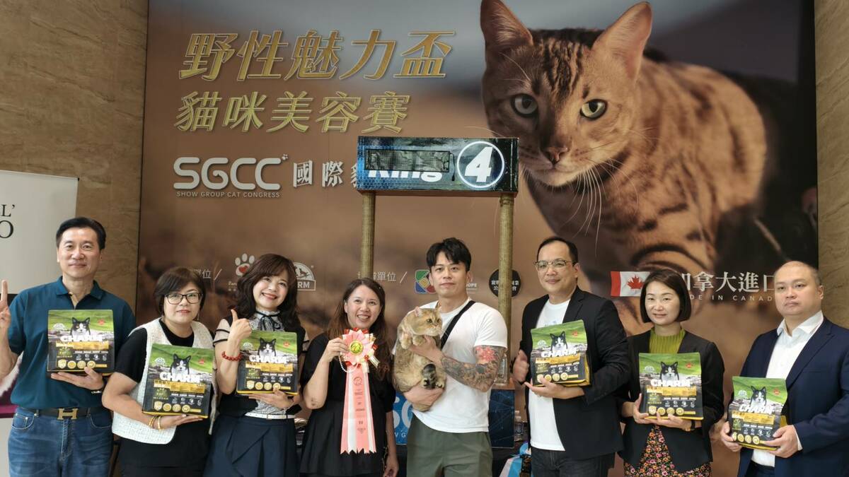 貓咪美容賽邀請各⾏各業的跨界社會菁英擔任評審。 圖：孫家銘攝