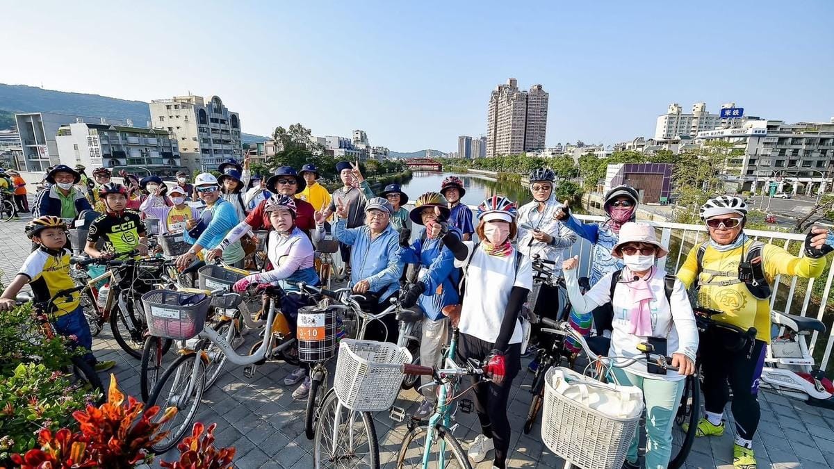 「高雄乘風而騎」活動每年推陳出新，今年首場選推出「三民火車快飛單車微旅行」，現正熱烈報名中。 圖：高雄市觀光局/提供