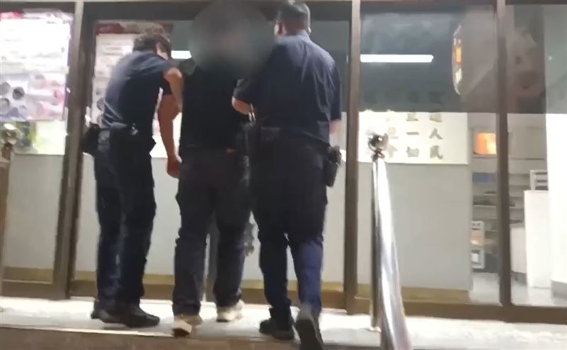 台中男子看電影毆打鄰座2名少女。 圖：警方提供