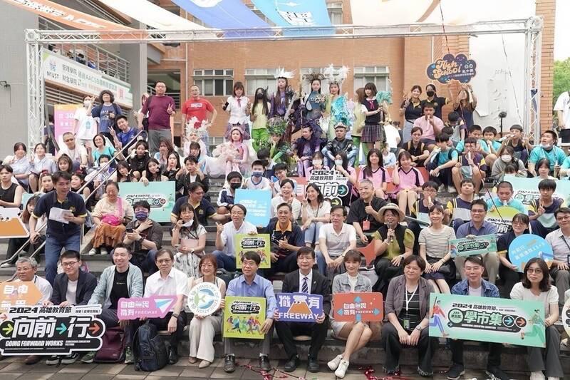 高雄市積極辦理技職教育活動，讓學校及學生有更多展現舞台。 圖：高雄市教育局/提供