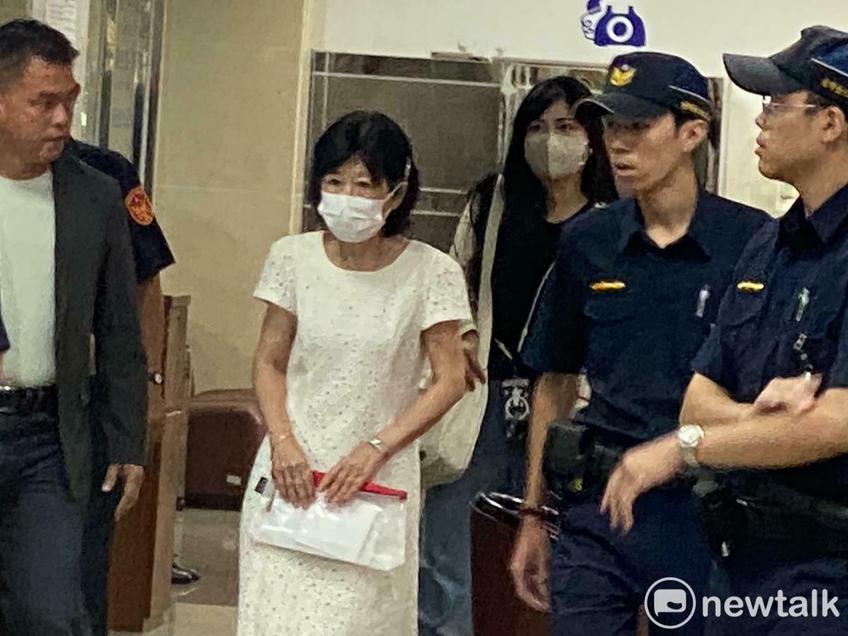 民眾黨前主席柯文哲妻子陳佩琪上午赴北院幫柯文哲辦理交保。 圖：林朝億 / 攝