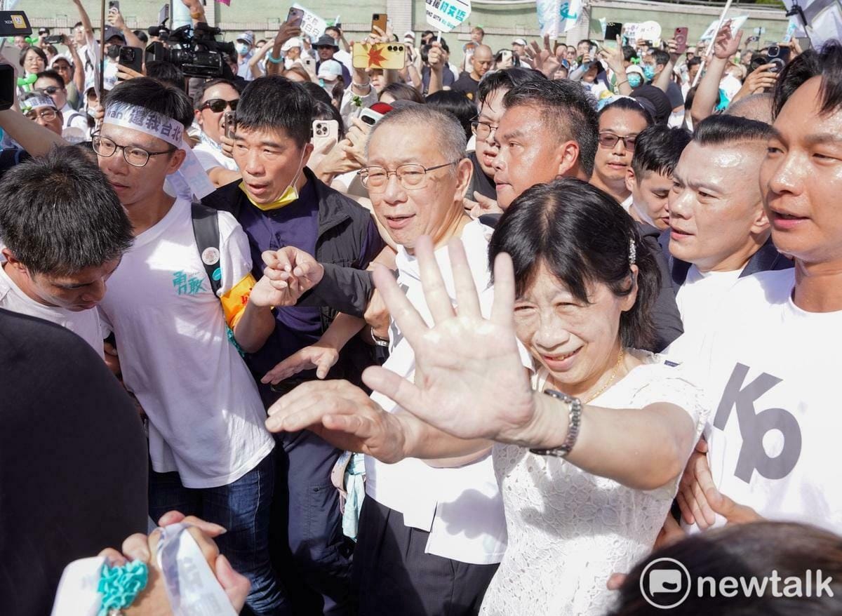 民眾黨前主席柯文哲遭羈押一年，今7000萬元交保，重獲自由。 圖：張良一 / 攝