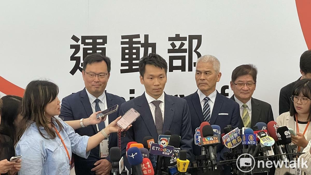 運動部長李洋受訪。 圖：高逸帆／攝