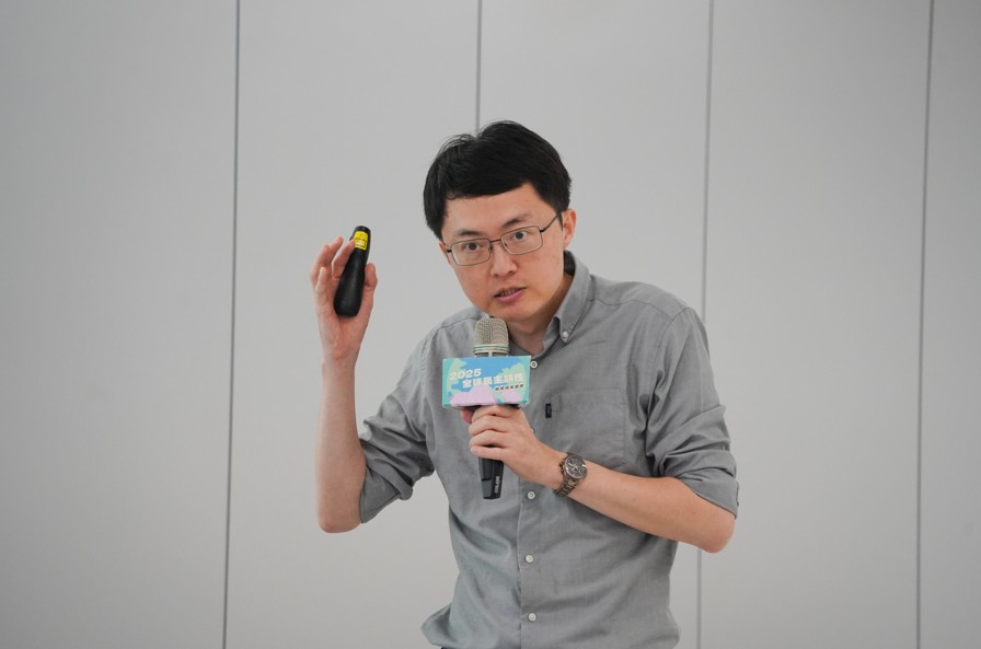 政治大學國家發展研究所副教授黃兆年。 圖：Y’s Day「週三青年日」提供