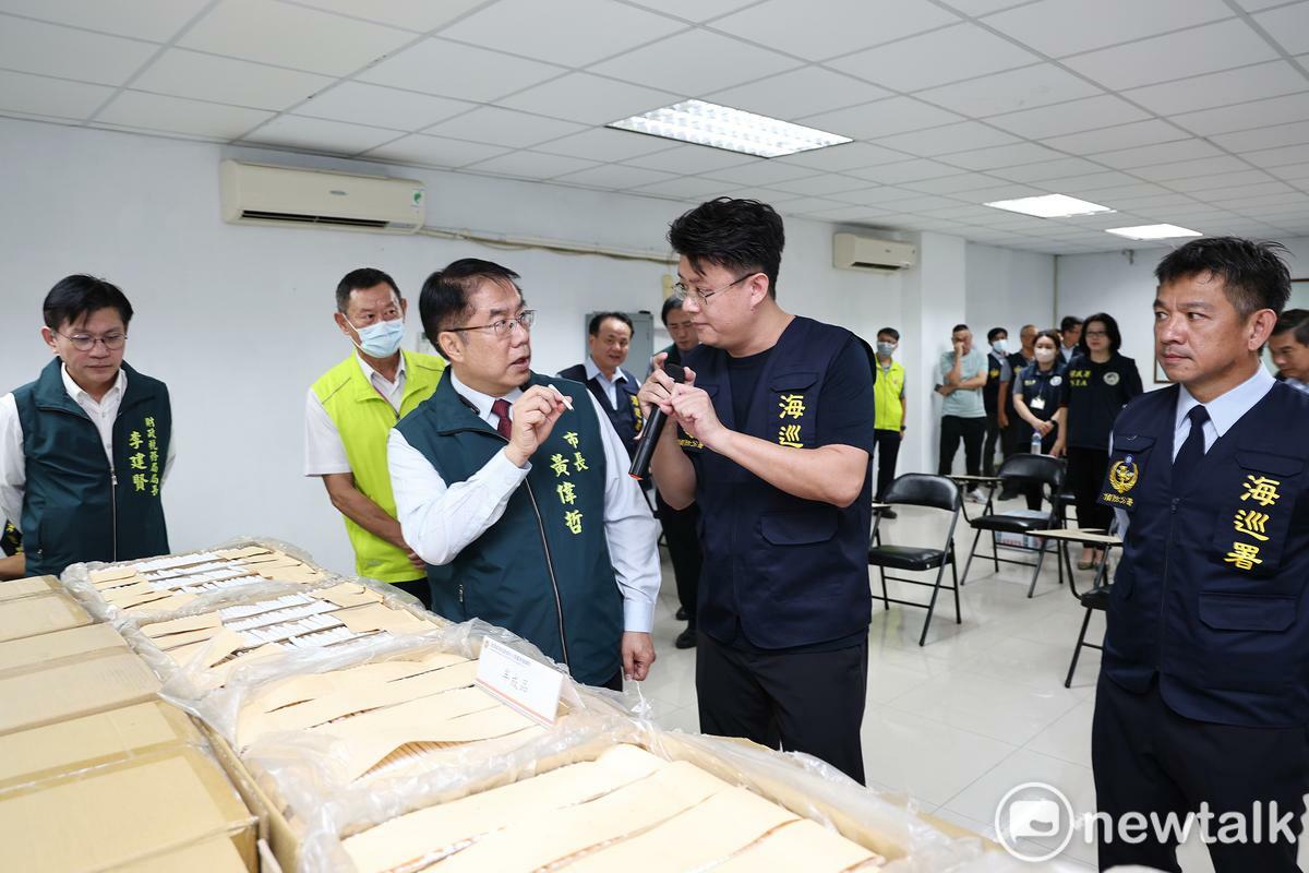 台南市長黃偉哲表示，私劣菸酒來源不明，可能含有不明成分，嚴重危害民眾健康。市府團隊透長期過跨局處合作，結合警察、海巡及各單位加強聯合稽查，並針對網路與實體通路同步查緝，務求全面堵絕不法。 圖：台南市政府提供