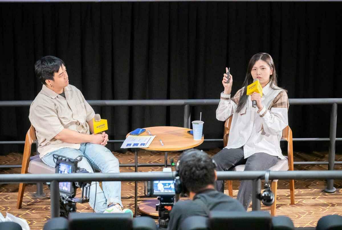 獨立遊戲開發KOL Ava凜(右)指出，AI能將「我想做」變成「我做得出來」，但成品仍需開發者親自打磨。 圖：網銀國際／提供