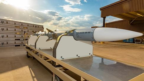 AIM-120 先進中程空對空飛彈（AMRAAM） 圖:翻攝自X帳號@Aurora107E