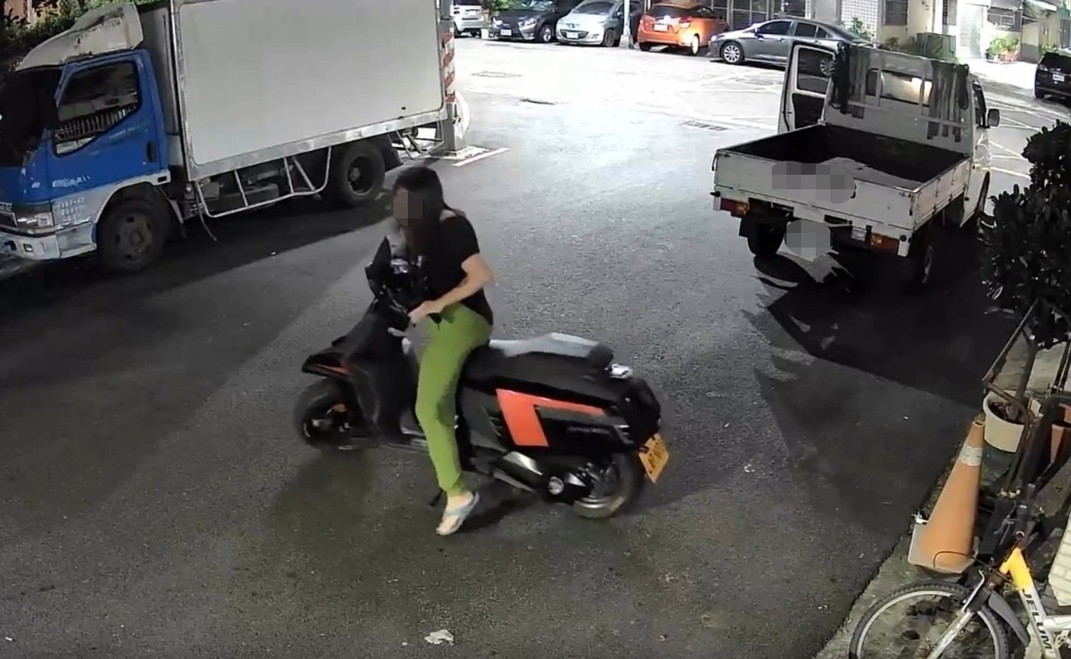 高雄一名女子擅自移動機車，車主氣炸報警。 圖：翻攝自Threads