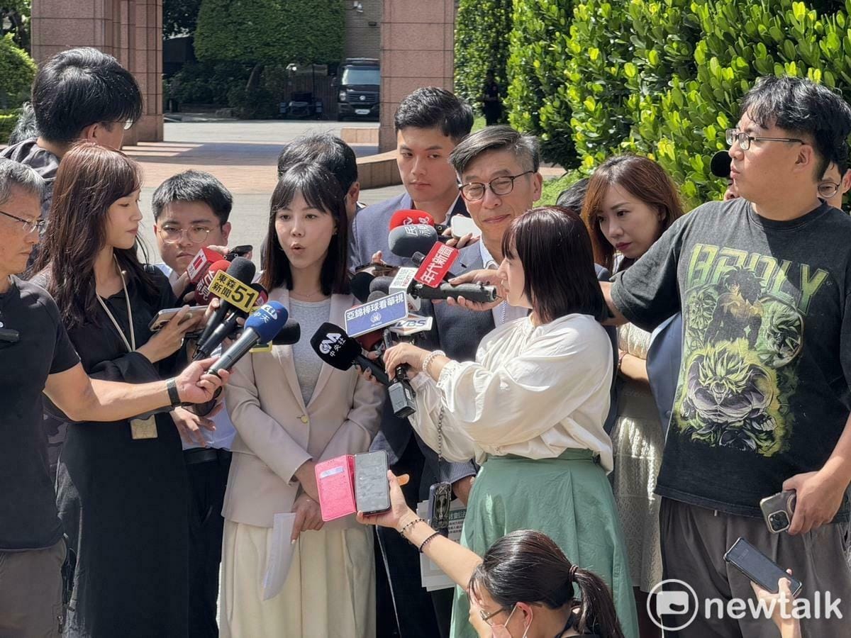 財劃法新版發生公式錯誤等問題，但未列入行政院在立法院這個會期30個優先法案中，行政院發言人李慧芝說，公式錯誤要立院自行處理。 圖：金大鈞/攝